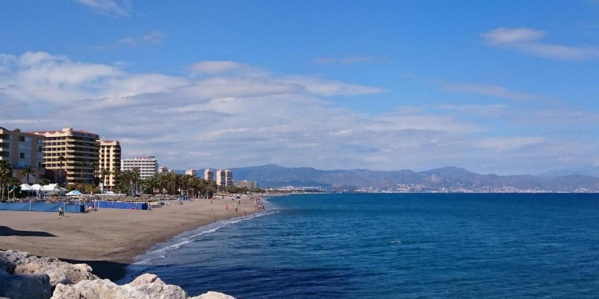 Apartamento Carole Playa Bajondillo Torremolinos Beach - Playa A 30 Segundos - Wifi - Parking - Terraza Exterior photo